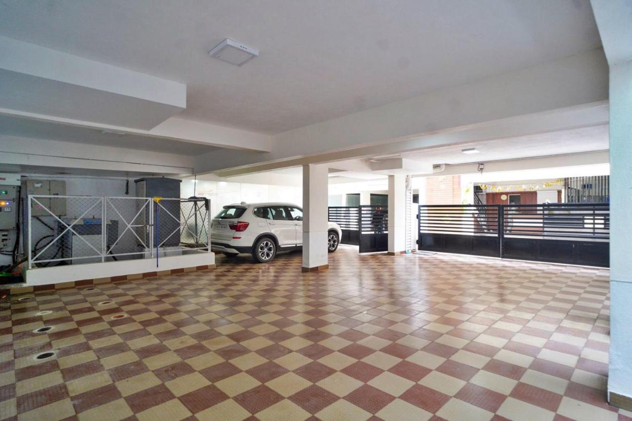 Hotel Sterling Inn Bangalore International Airport Yelahanka Экстерьер фото